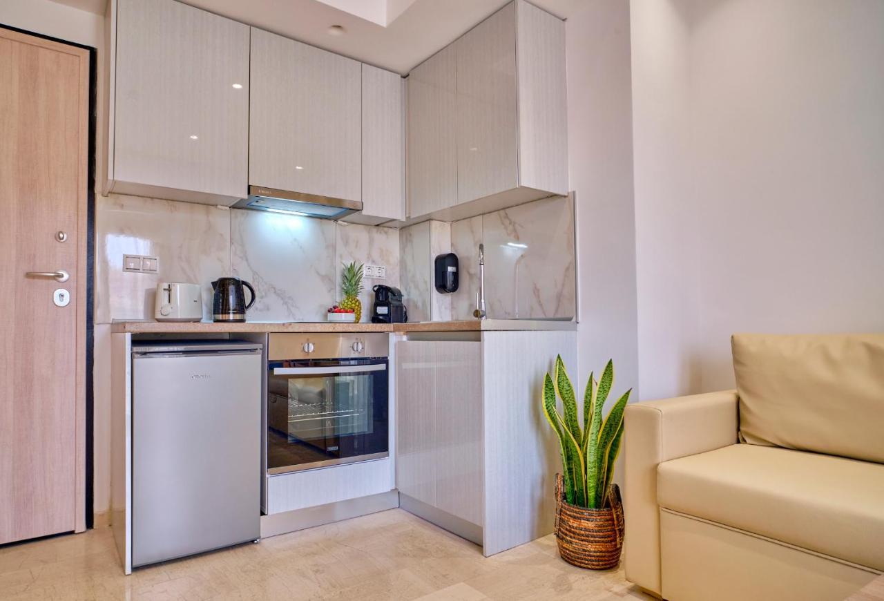 Sunflower Suites Gouvia Corfu Exterior photo